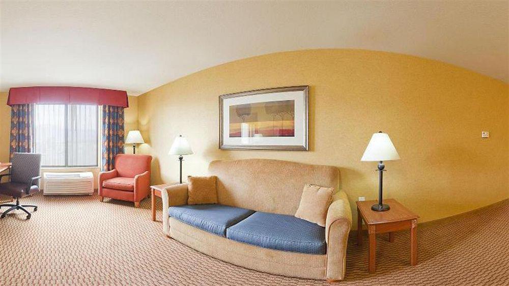 Holiday Inn Express Ontario By Ihg Creekside Εξωτερικό φωτογραφία