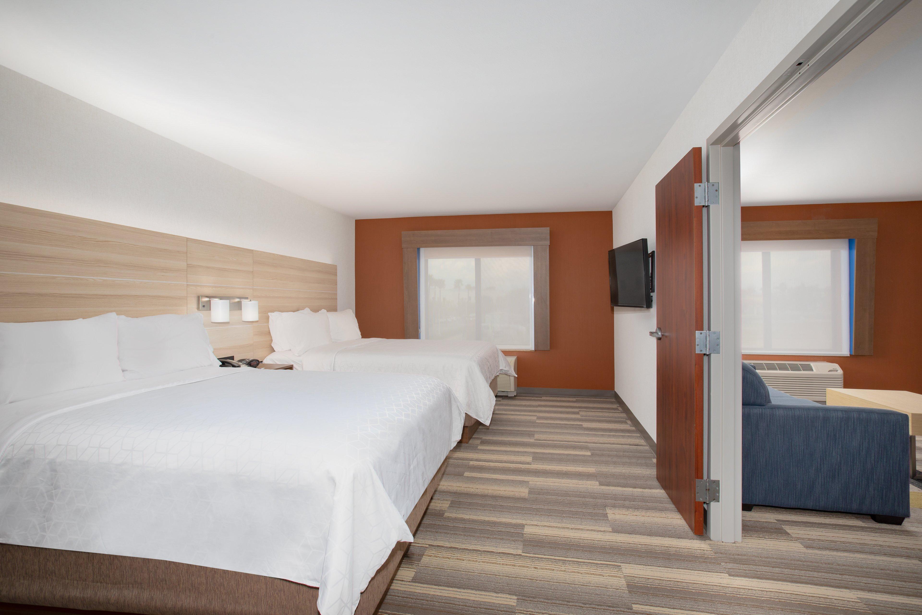 Holiday Inn Express Ontario By Ihg Creekside Εξωτερικό φωτογραφία