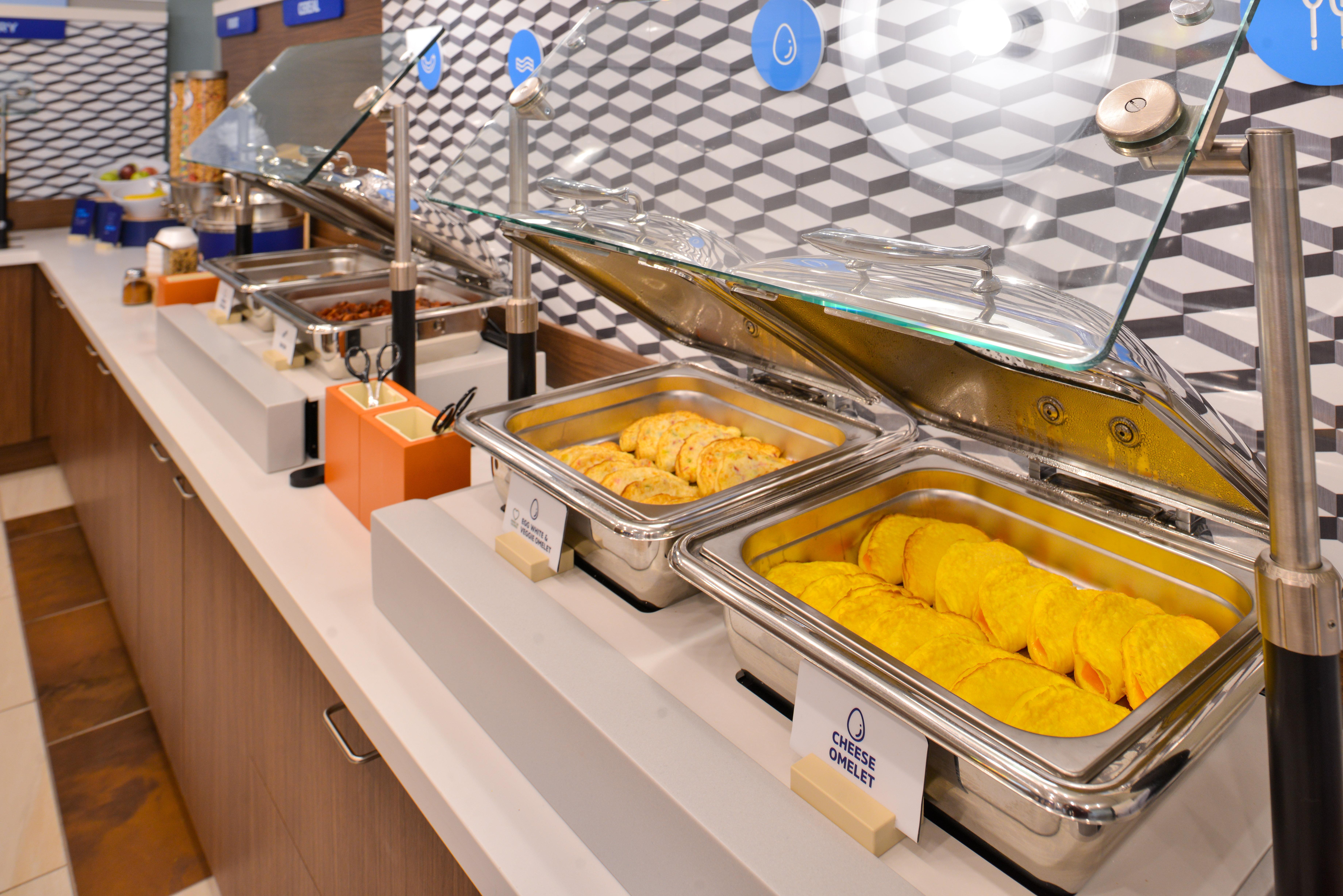 Holiday Inn Express Ontario By Ihg Creekside Εξωτερικό φωτογραφία