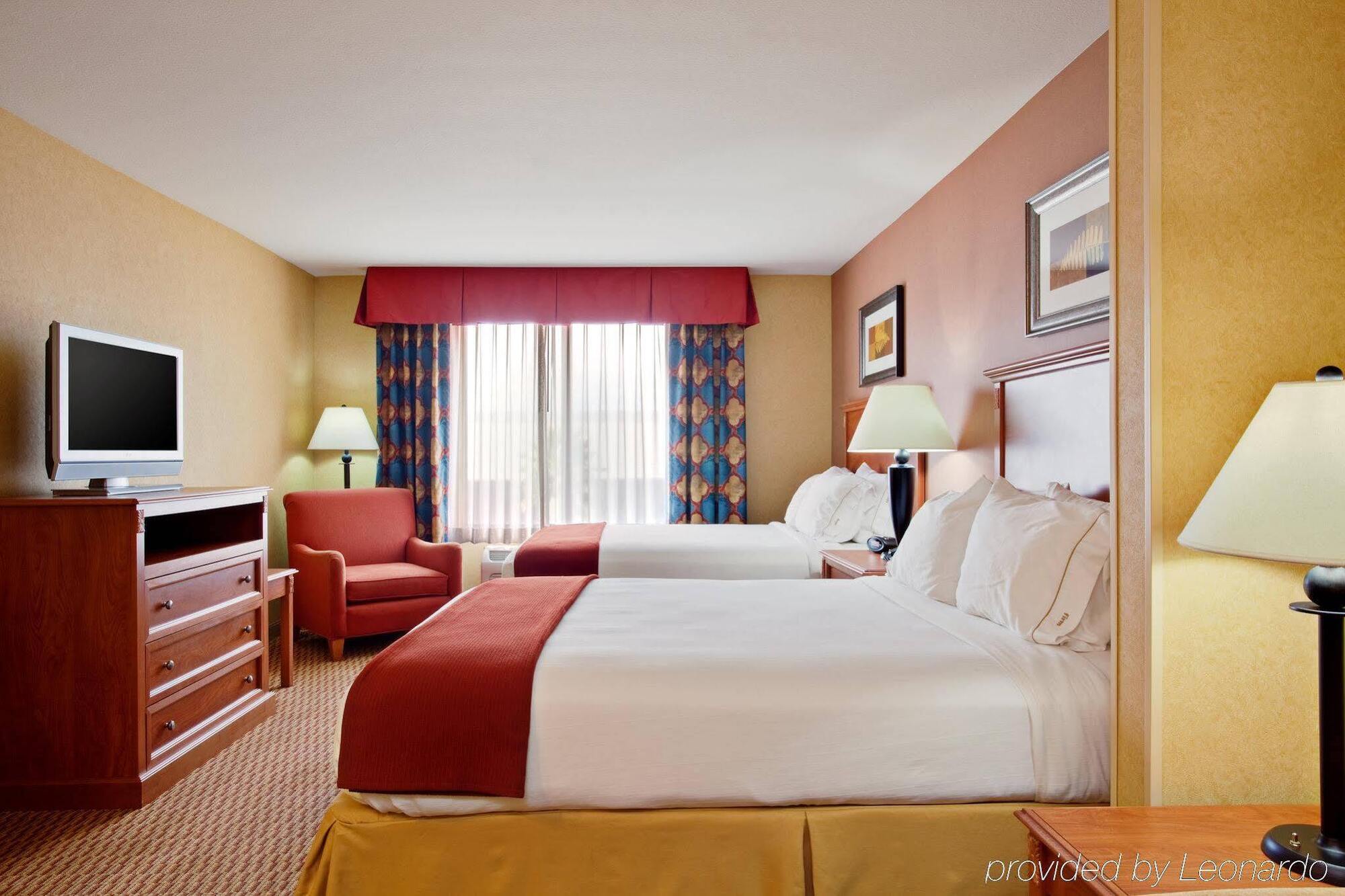 Holiday Inn Express Ontario By Ihg Creekside Εξωτερικό φωτογραφία